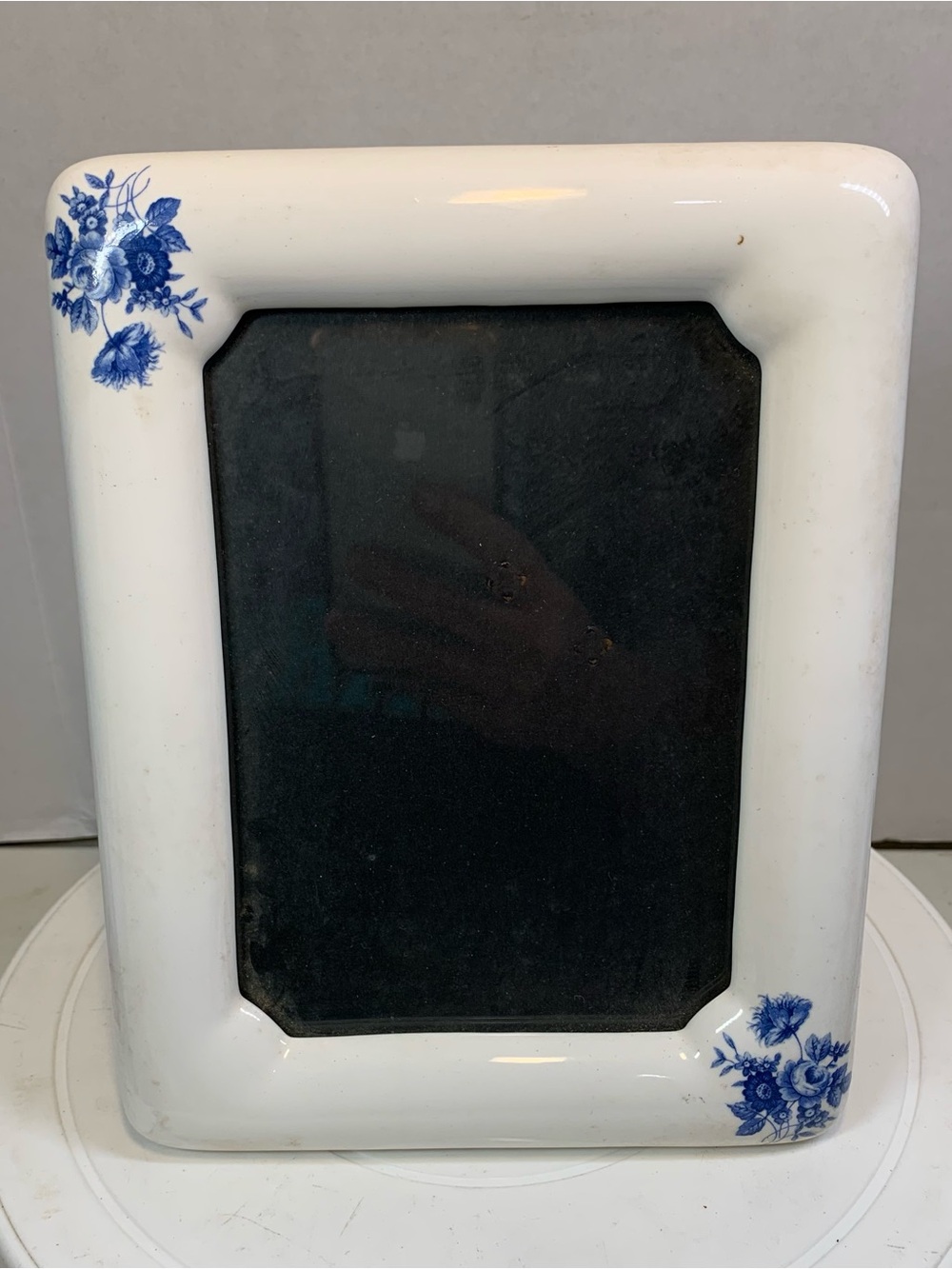 Vintage Off White Ceramic with Blue Floral Print Picture Frame.         3352